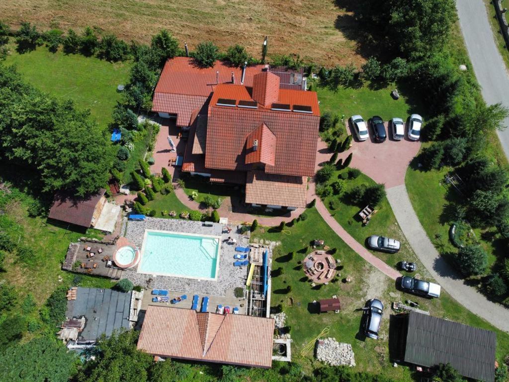 Gasthaus Maria Borlova Buitenkant foto