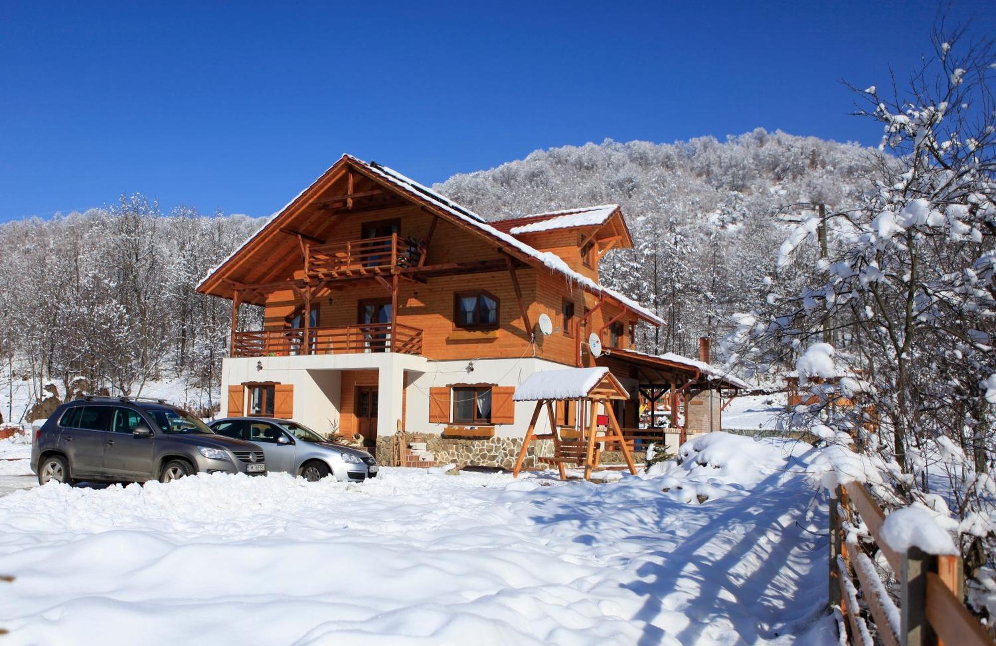 Gasthaus Maria Borlova Buitenkant foto