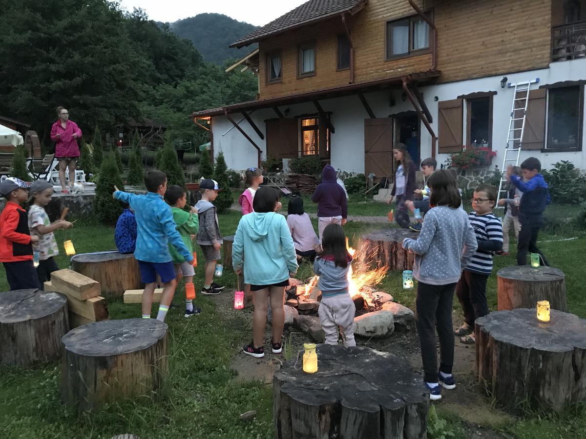 Gasthaus Maria Borlova Buitenkant foto